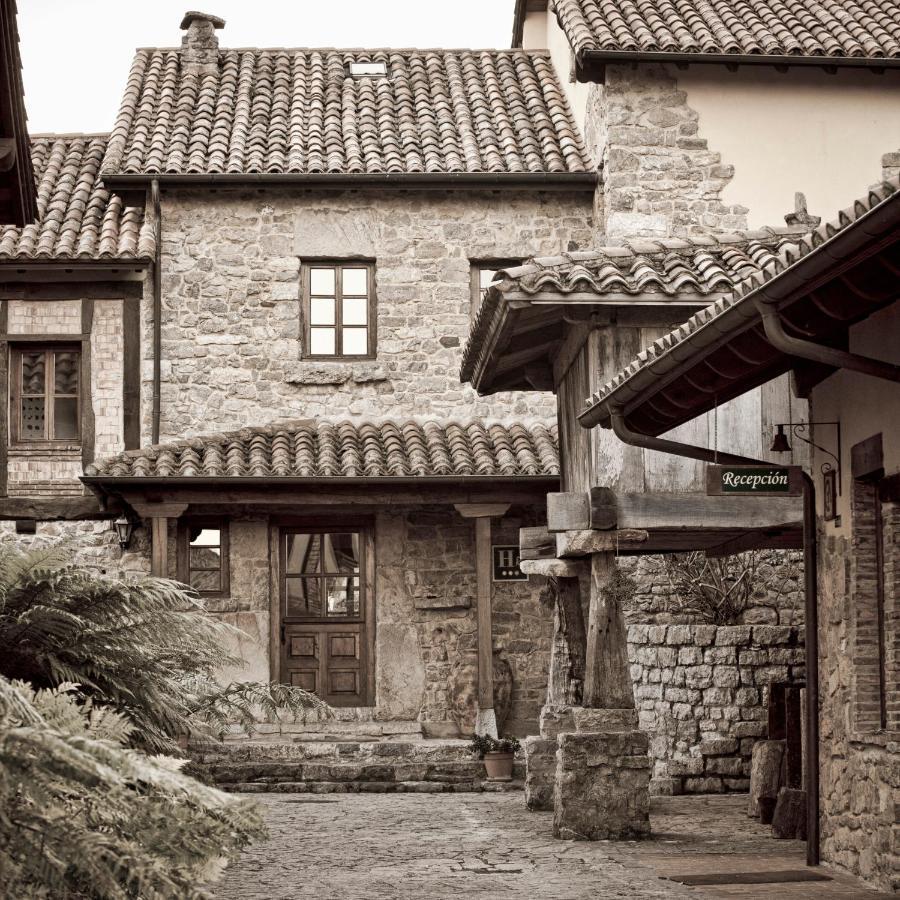 La Montana Magica Hotel Rural Vibano Exterior foto